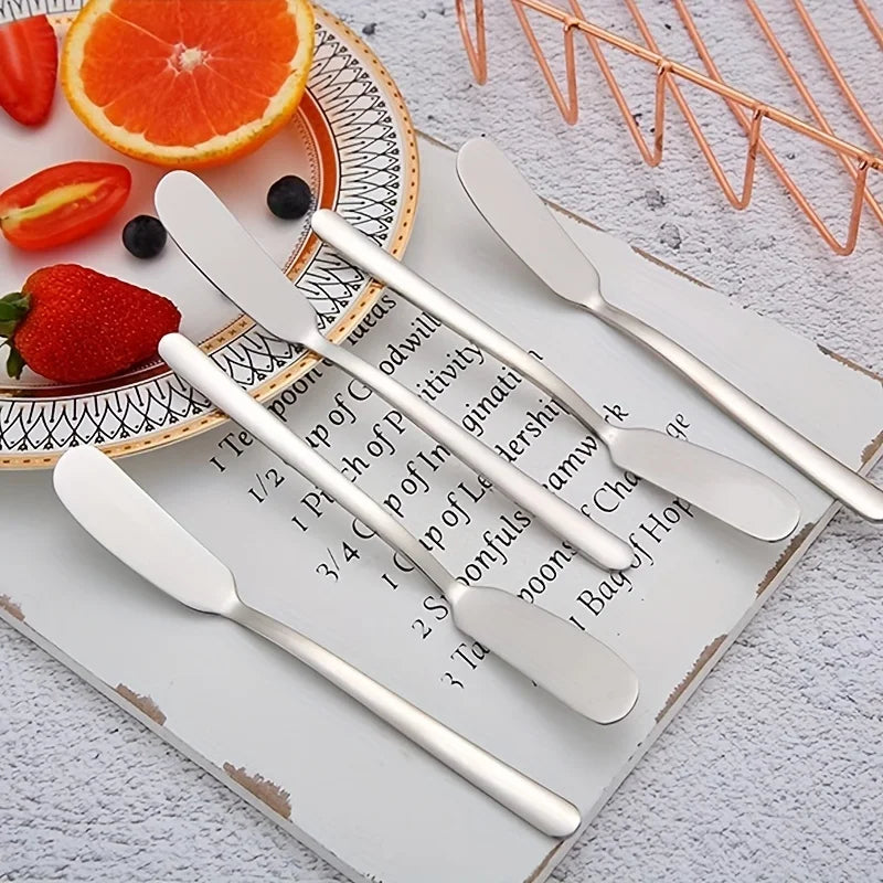2 pieces, butter knife