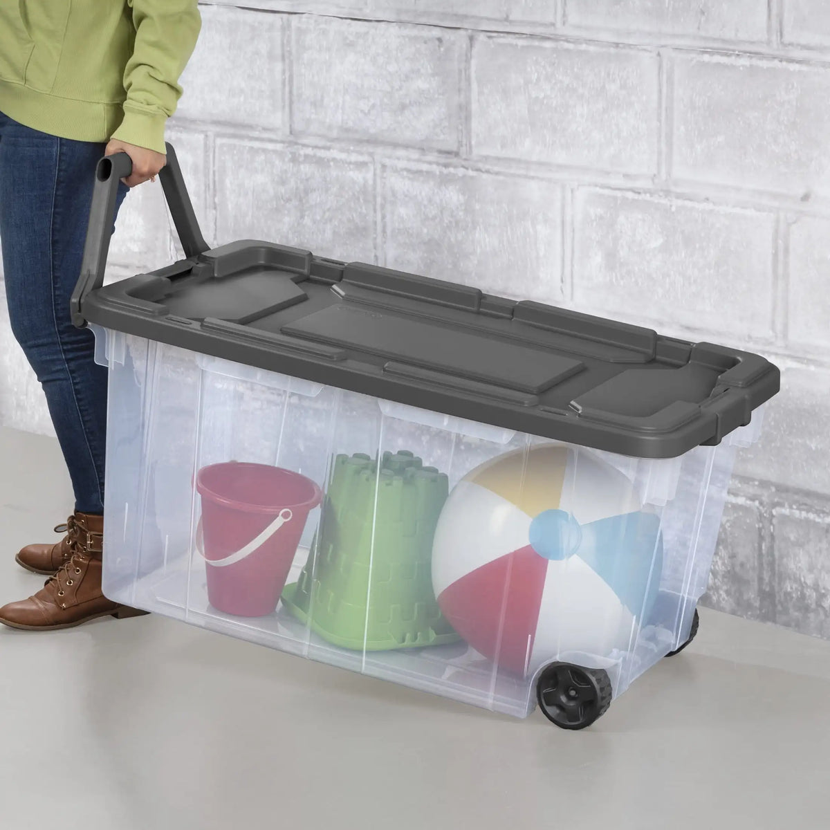 Sterilite Extra Large Storage Bin