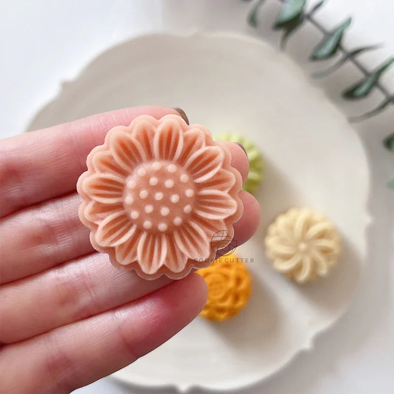20g Mini Flower Moon Cake Mold