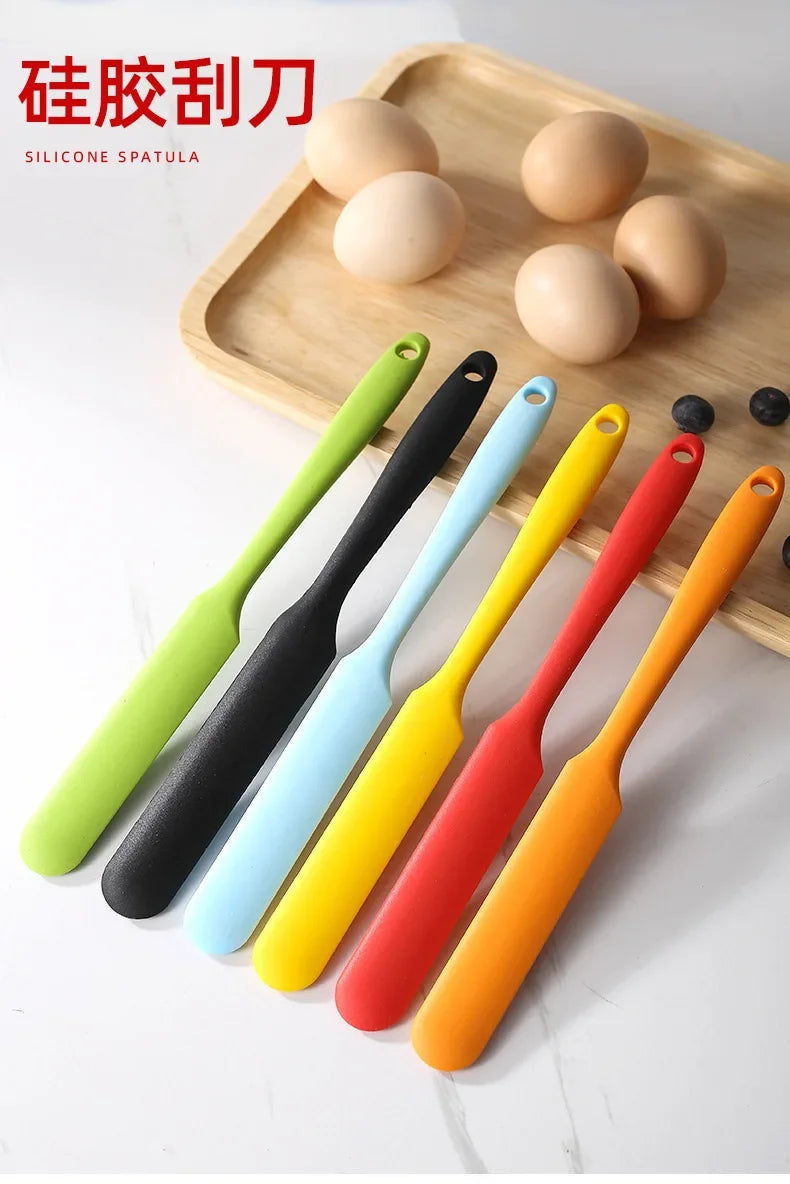 1 Piece Random Color Food Scraper, Non Stick