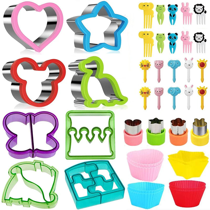 Sandwich Cutters Set for Food Cookies Bread