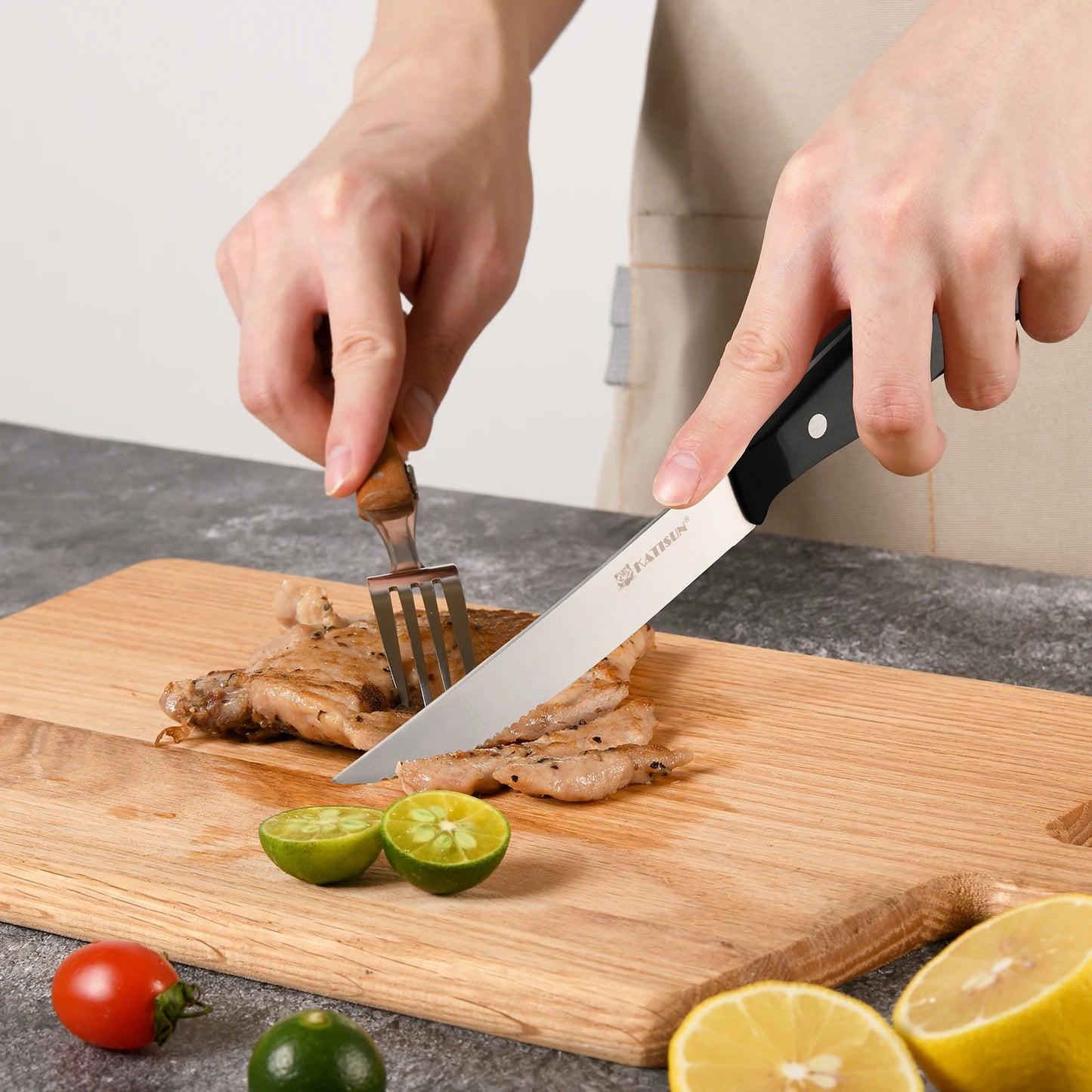 8 Pieces 5 Inch Steak Knives Set, Pointed Tip Serrated Steak Knives